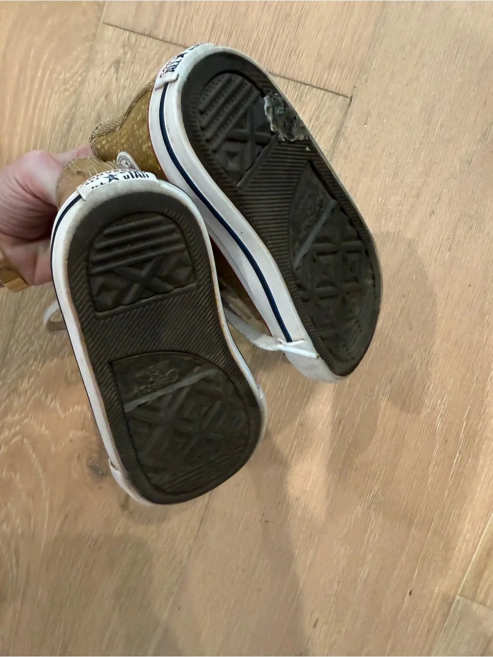 Converse Kids Gold Glitter High-Top Sneakers